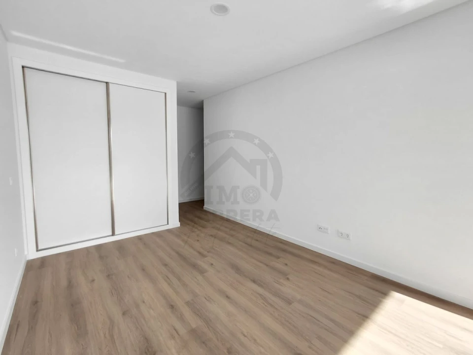 Apartamento T2 para Venda em São Martinho Foto 10