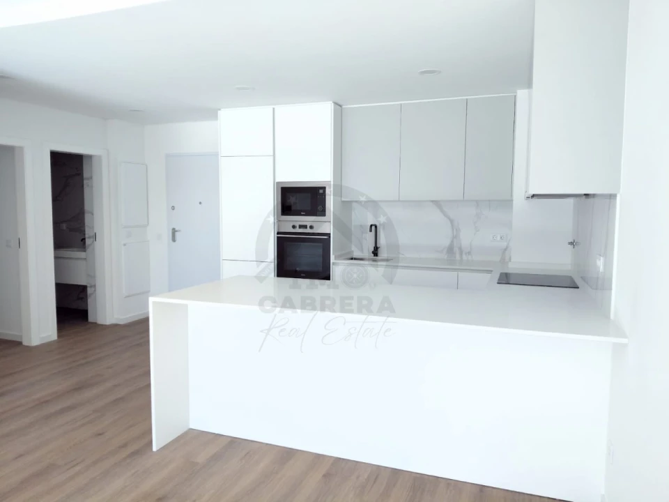 Apartamento T2 para Venda em São Martinho Foto 9