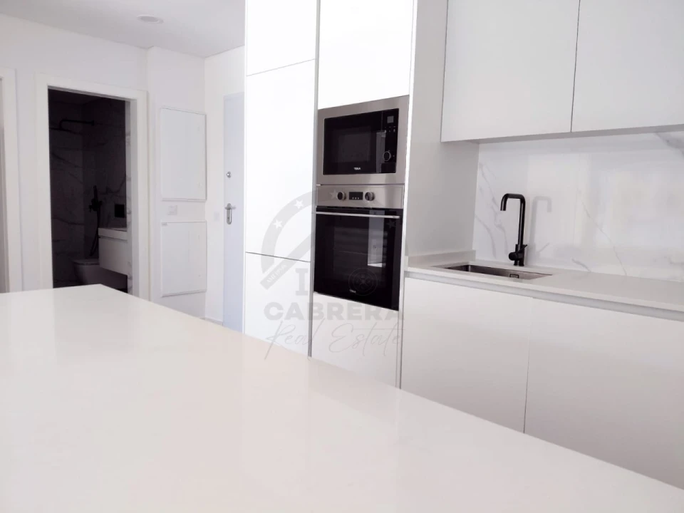 Apartamento T2 para Venda em São Martinho Foto 8