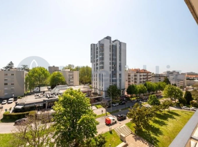 Apartamento T3 para Venda em Lordelo do Ouro e Massarelos Foto 28