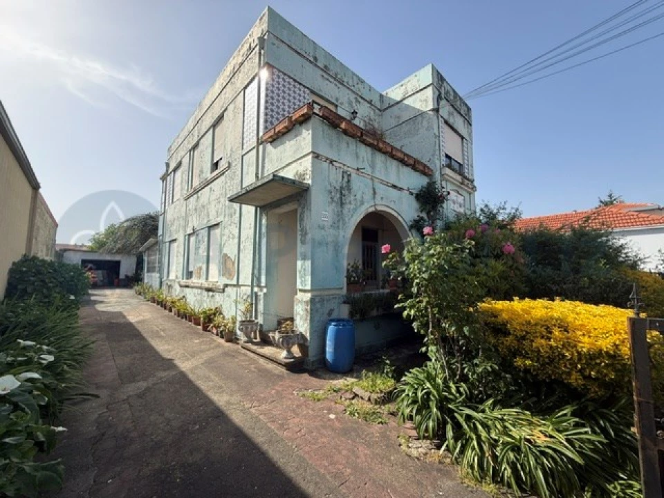 Moradia T6 para Venda em Custóias, Leça do Balio e Guifões Foto 1