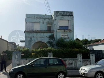 Moradia T6 para Venda em Custóias, Leça do Balio e Guifões