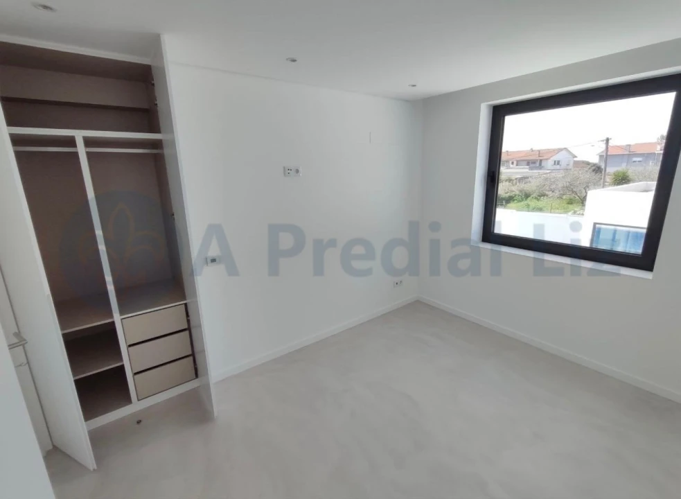 Moradia T3 para Venda em Gulpilhares e Valadares Foto 12