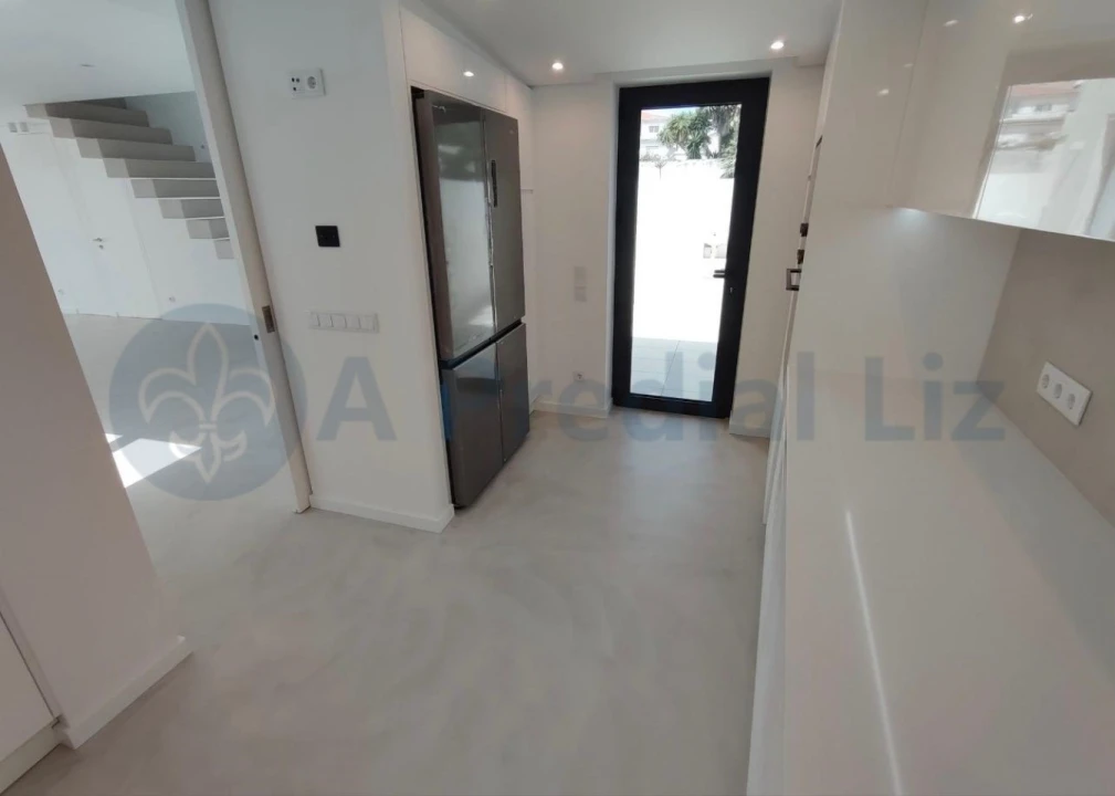 Moradia T3 para Venda em Gulpilhares e Valadares Foto 14