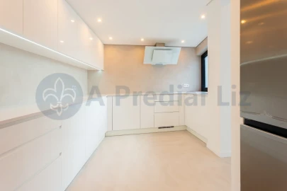Moradia T3 para Venda em Gulpilhares e Valadares