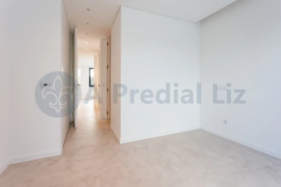 Moradia T3 para Venda em Gulpilhares e Valadares