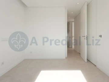 Moradia T3 para Venda em Gulpilhares e Valadares
