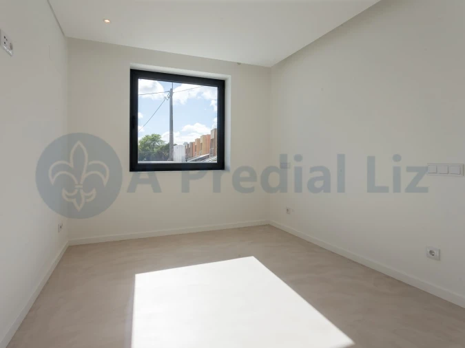 Moradia T3 para Venda em Gulpilhares e Valadares Foto 36