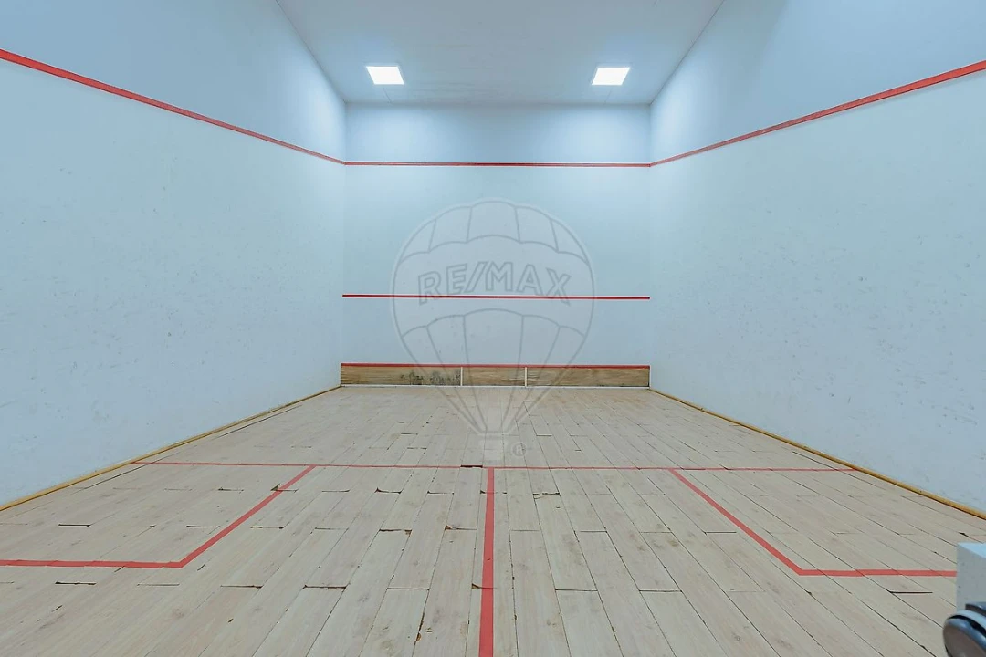 Apartamento T4 para Venda em Madalena Foto 1