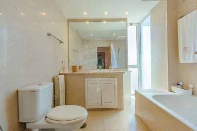 Apartamento T4 para Venda em Madalena