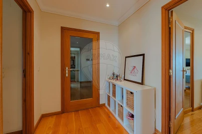 Apartamento T4 para Venda em Madalena