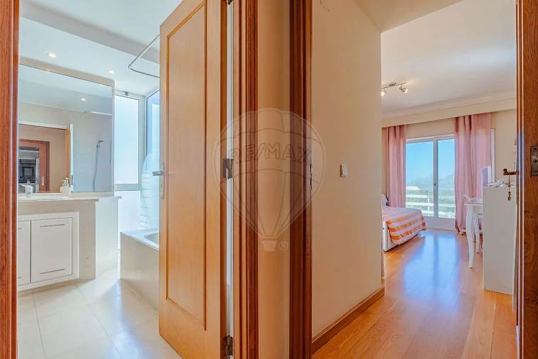 Apartamento T4 para Venda em Madalena Foto 28