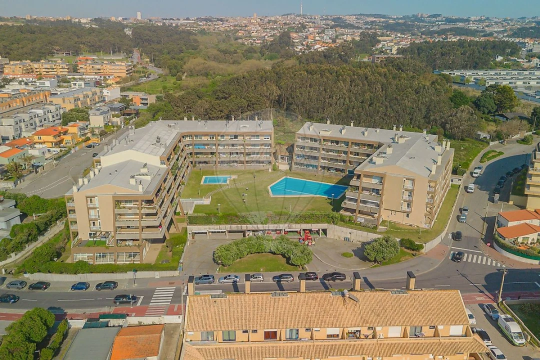 Apartamento T4 para Venda em Madalena Foto 47