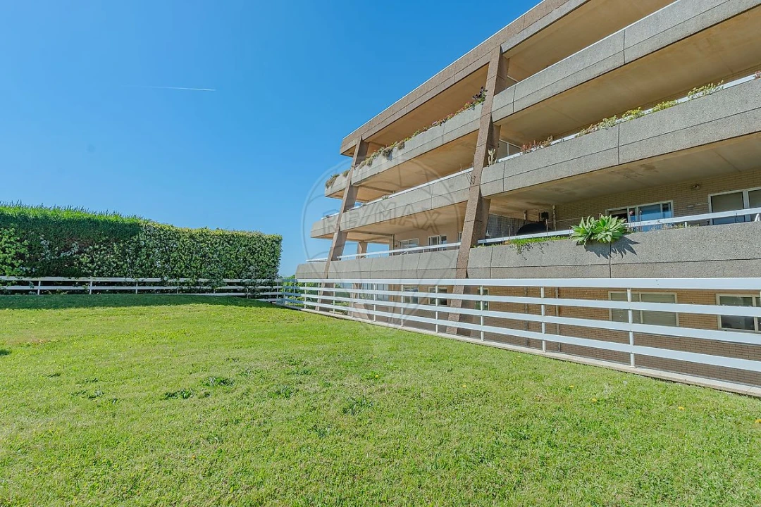 Apartamento T4 para Venda em Madalena Foto 44