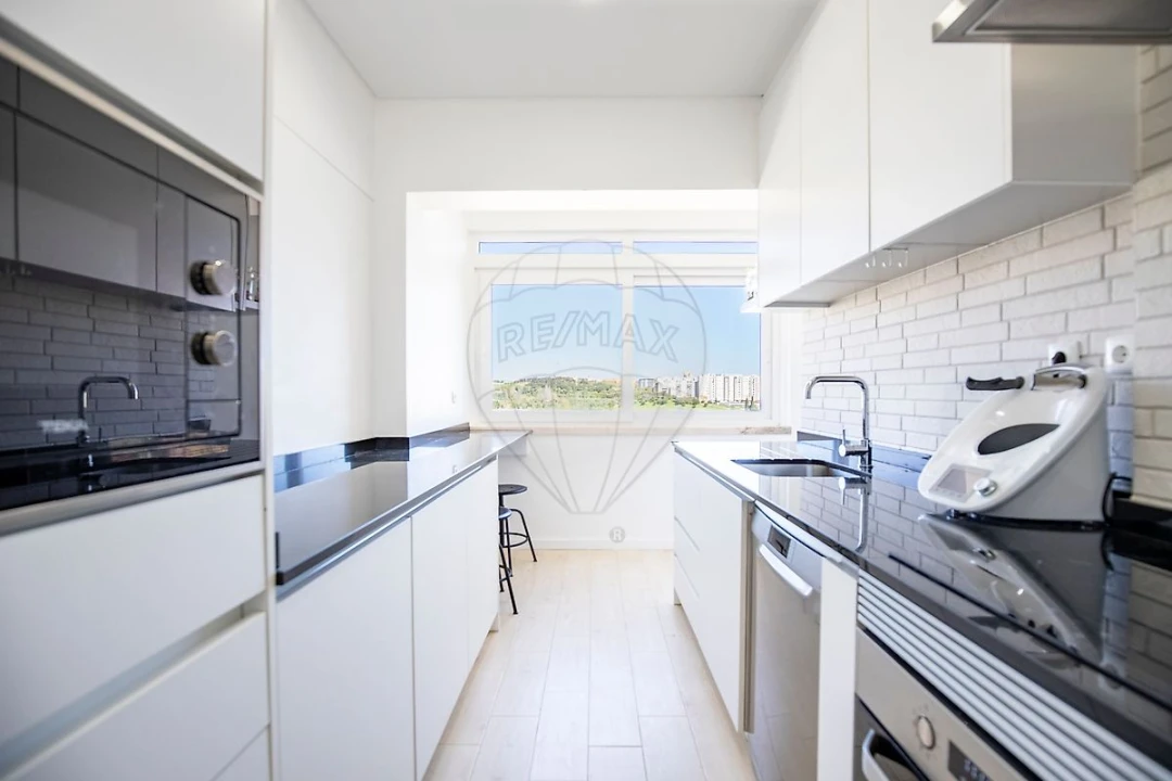 Apartamento T4 para Venda em Beato Foto 11