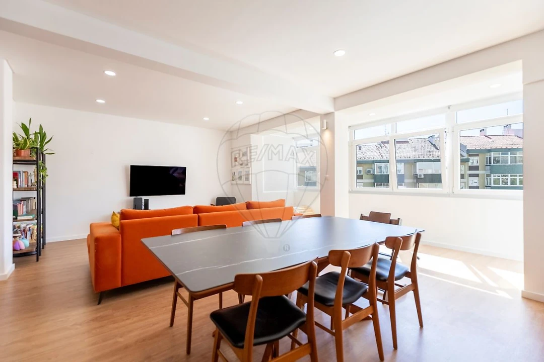 Apartamento T4 para Venda em Beato Foto 7