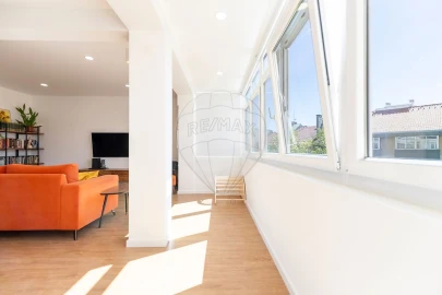 Apartamento T4 para Venda em Beato