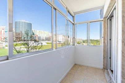 Apartamento T4 para Venda em Beato