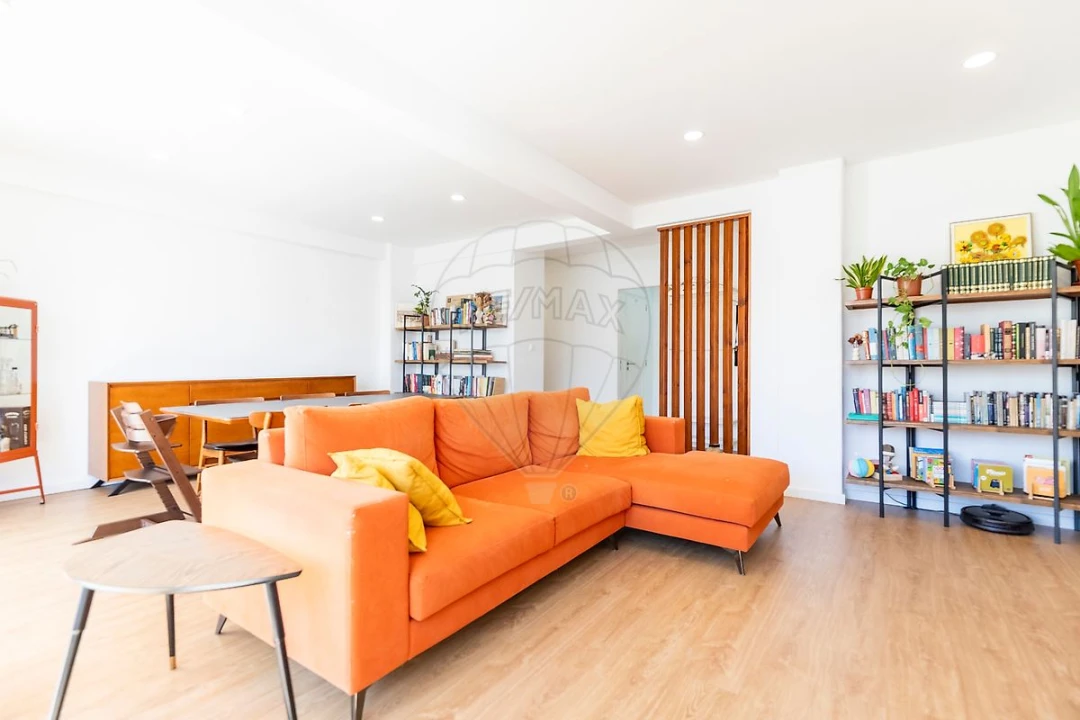 Apartamento T4 para Venda em Beato Foto 1