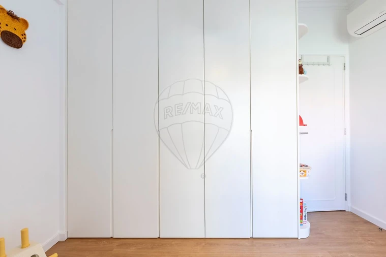 Apartamento T4 para Venda em Beato Foto 33