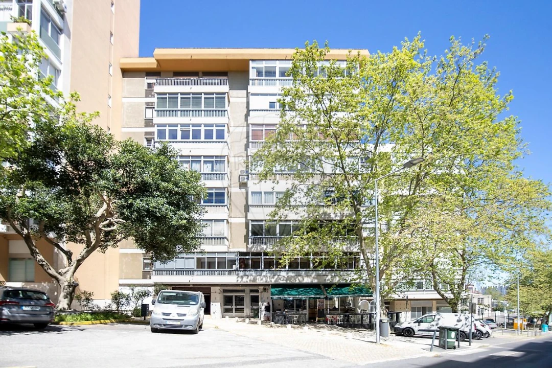 Apartamento T4 para Venda em Beato Foto 42