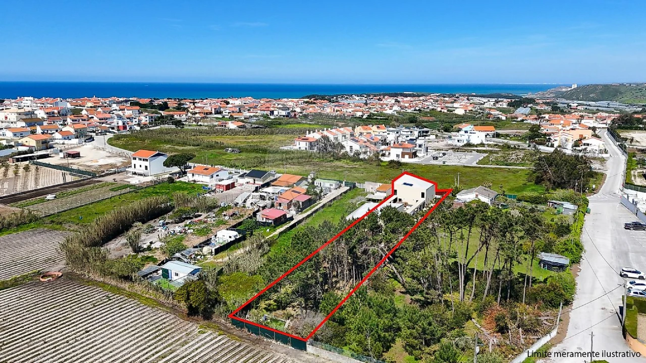 Moradia T4 para Venda em Silveira Foto 45