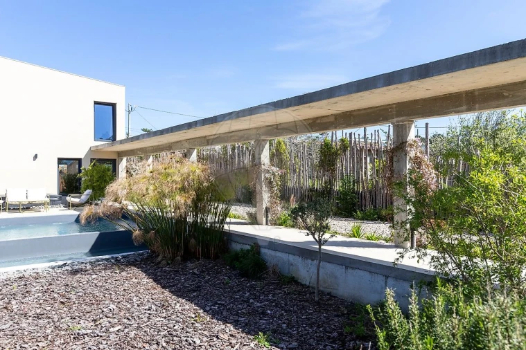 Moradia T4 para Venda em Silveira Foto 27