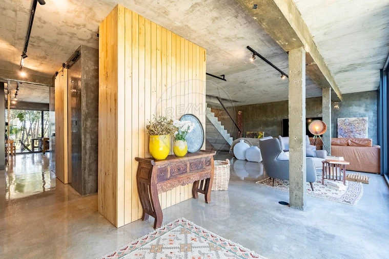 Moradia T4 para Venda em Silveira Foto 13