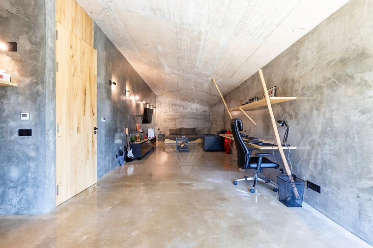 Moradia T4 para Venda em Silveira Foto 32