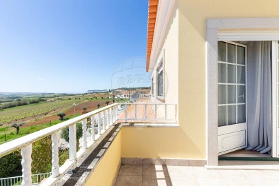 Moradia T3 para Venda em Lourinhã e Atalaia