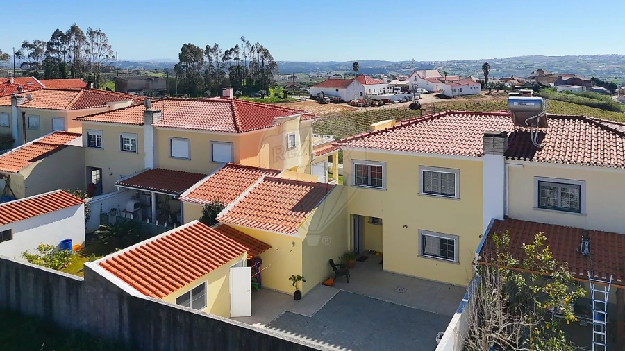Moradia T3 para Venda em Lourinhã e Atalaia Foto 30