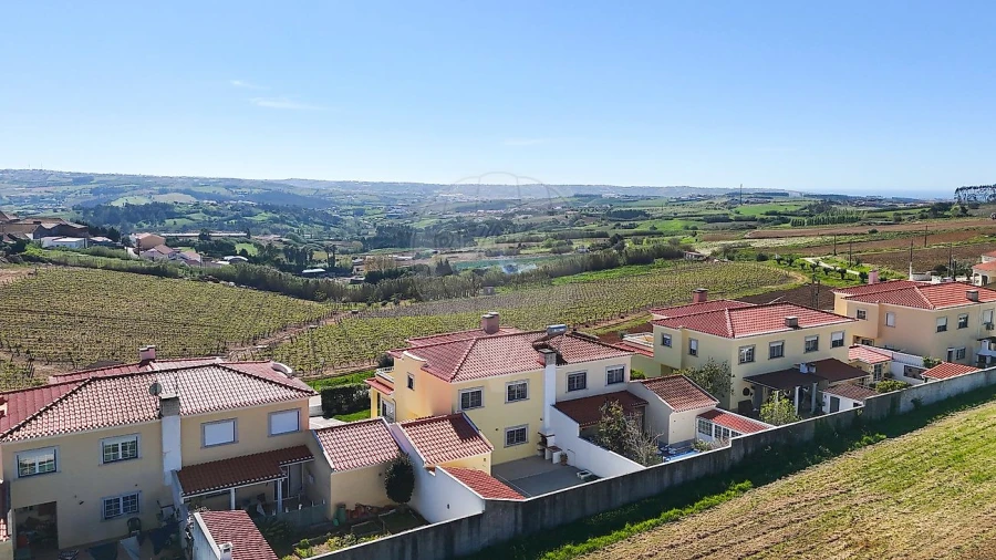 Moradia T3 para Venda em Lourinhã e Atalaia Foto 31