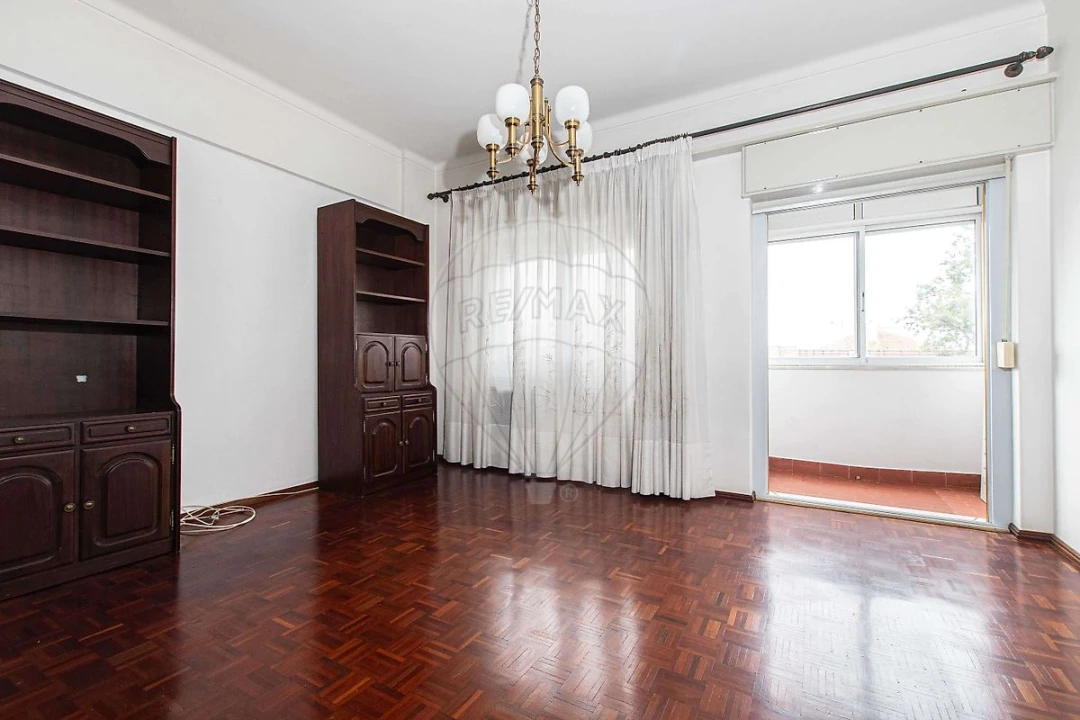 Apartamento T2 para Arrendamento em Alverca do Ribatejo e Sobralinho Foto 12