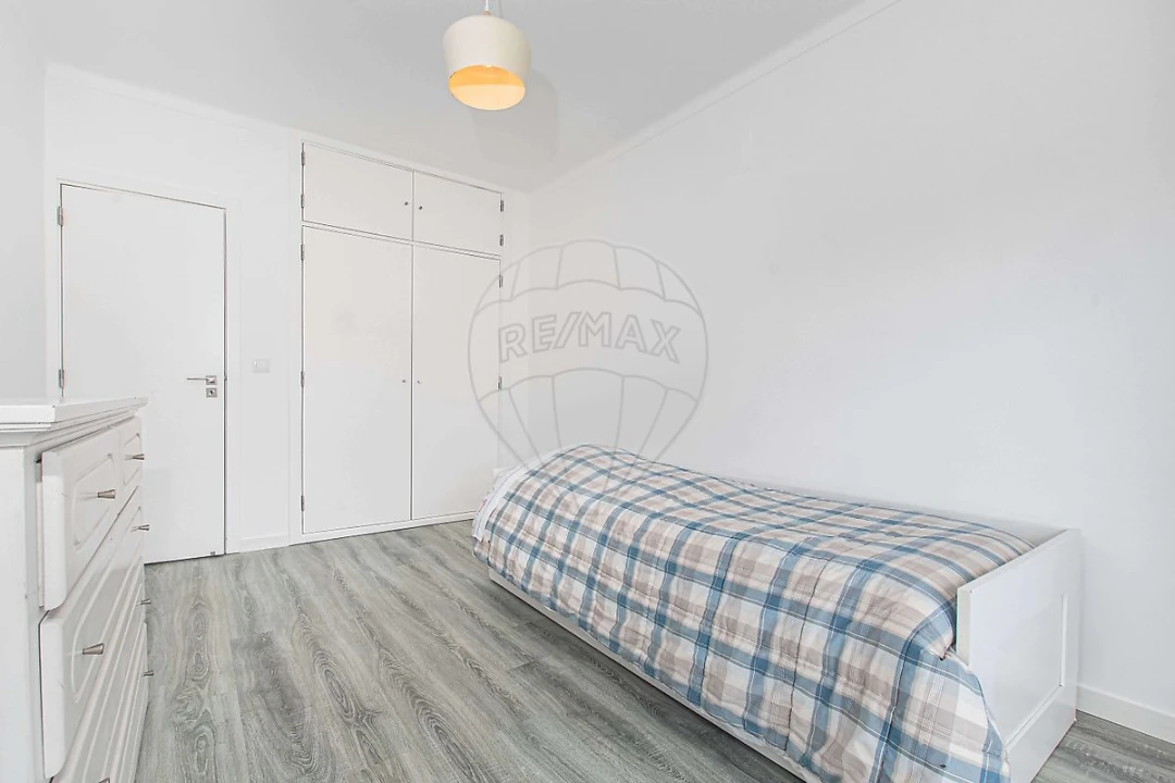Apartamento T3 para Venda em Leiria, Pousos, Barreira e Cortes Foto 16