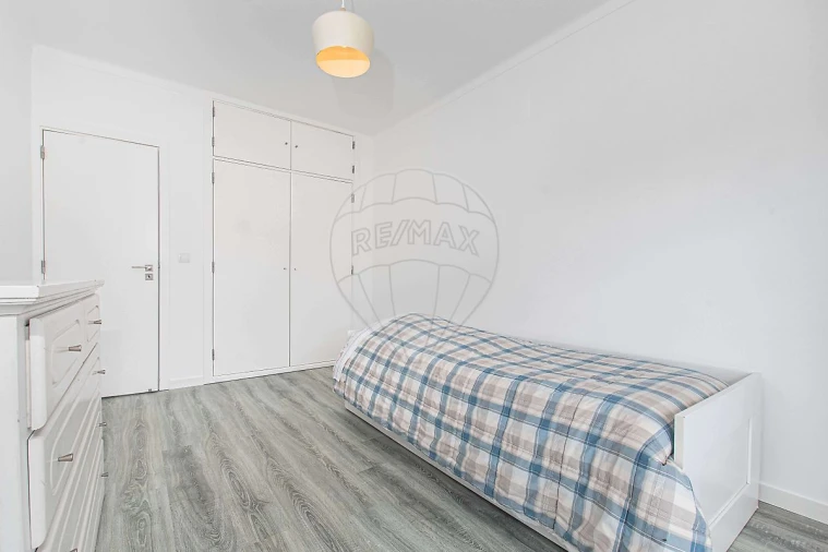 Apartamento T3 para Venda em Leiria, Pousos, Barreira e Cortes Foto 16