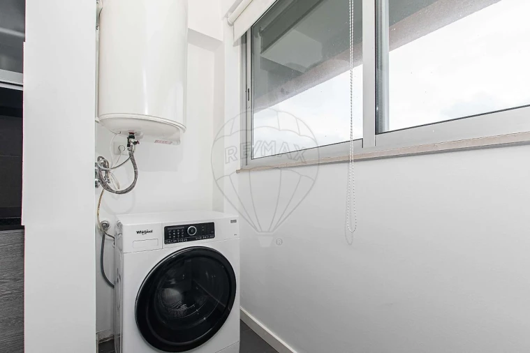 Apartamento T3 para Venda em Leiria, Pousos, Barreira e Cortes Foto 9