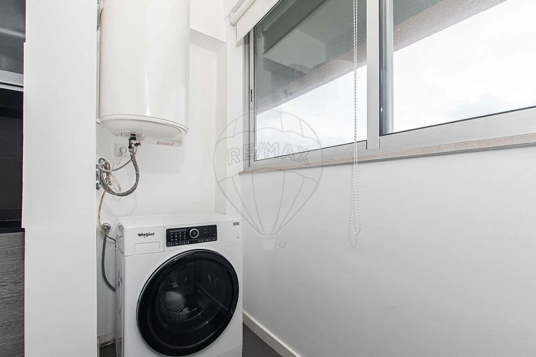 Apartamento T3 para Venda em Leiria, Pousos, Barreira e Cortes Foto 9