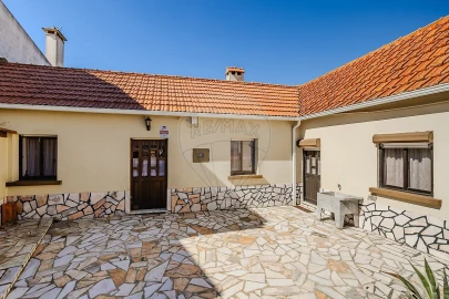 Moradia T2 para Venda em Carnota