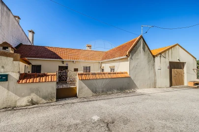 Moradia T2 para Venda em Carnota