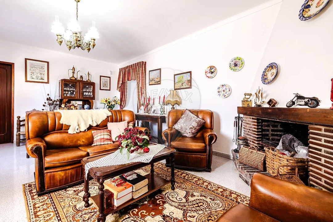 Moradia T2 para Venda em Carnota Foto 1