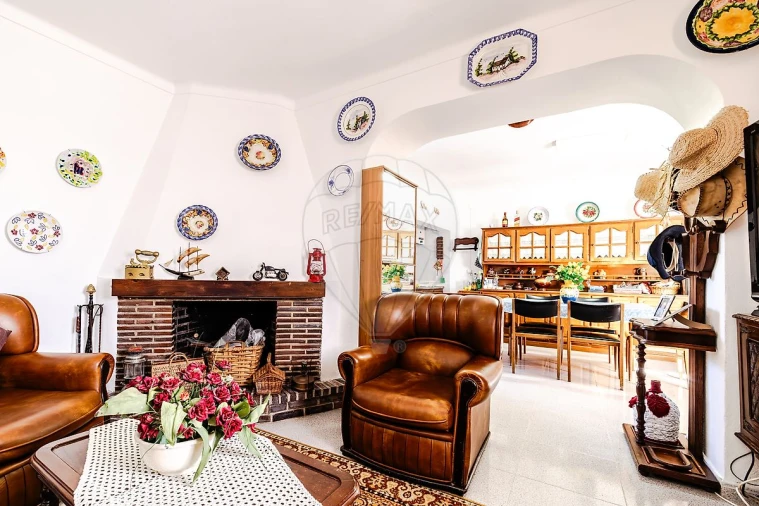 Moradia T2 para Venda em Carnota Foto 2