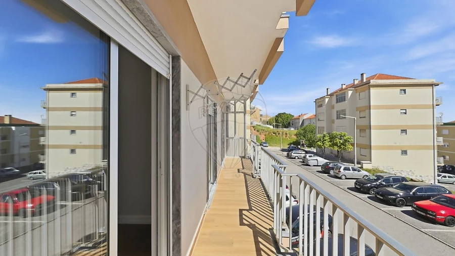 Apartamento T3 para Venda em Castanheira do Ribatejo e Cachoeiras Foto 22