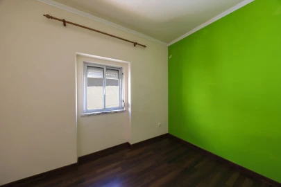 Moradia T2 para Venda em Abrigada e Cabanas de Torres