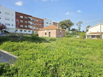 Moradia T3 para Venda em Alverca do Ribatejo e Sobralinho