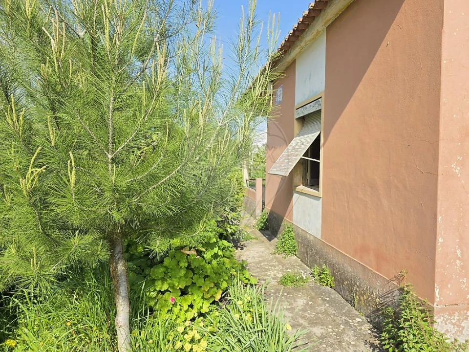 Moradia T3 para Venda em Alverca do Ribatejo e Sobralinho Foto 7