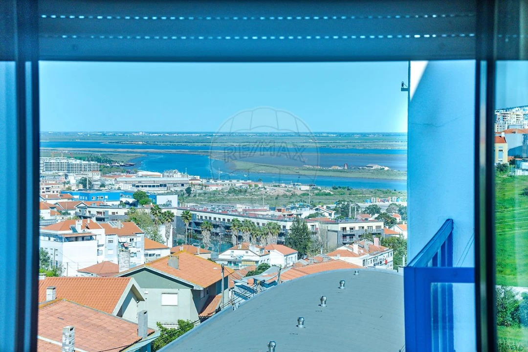 Apartamento T3 para Venda em Santa Iria de Azoia, São João da Talha e Bobadela Foto 31