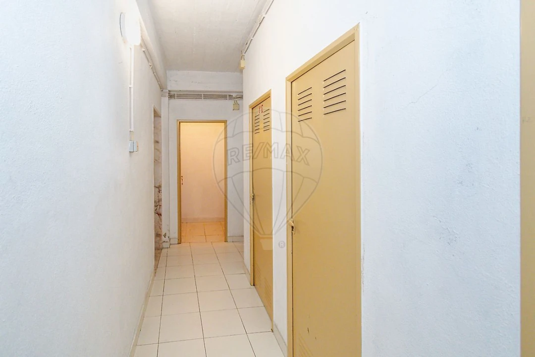 Apartamento T3 para Venda em Santa Iria de Azoia, São João da Talha e Bobadela Foto 32