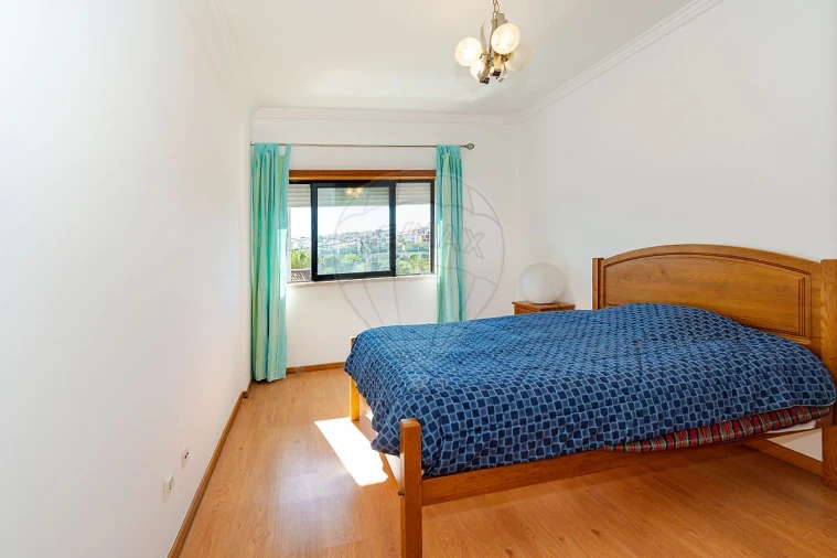 Apartamento T3 para Venda em Santa Iria de Azoia, São João da Talha e Bobadela Foto 8