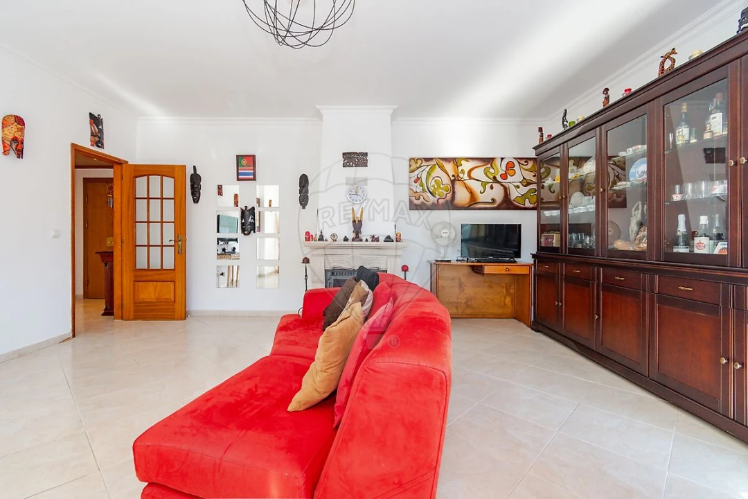 Apartamento T3 para Venda em Santa Iria de Azoia, São João da Talha e Bobadela Foto 23