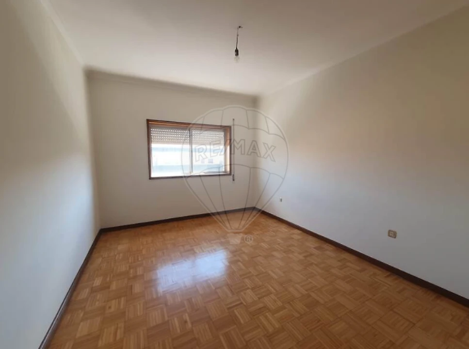 Apartamento T3 para Venda em Ermesinde Foto 3